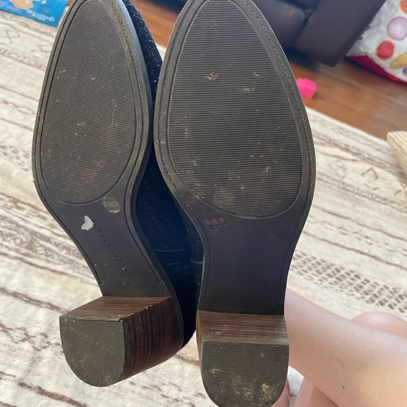 Lucky Brand perforated genuine leather lp-Petre wooden block heel booties sz 8.5 - Picture 6 of 11